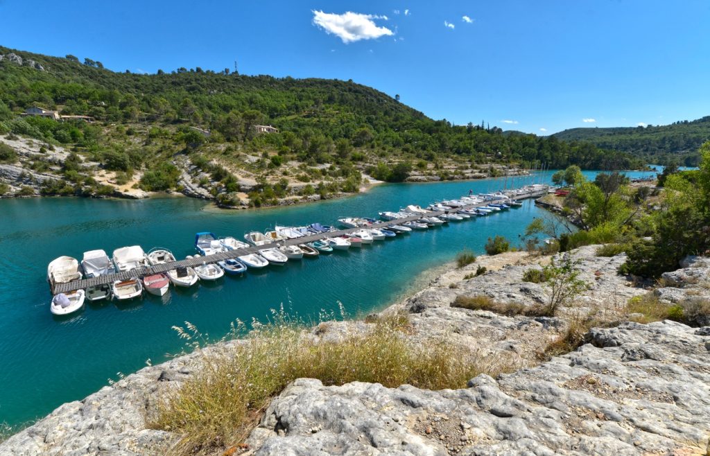 vue sur le lac d'Esparron-de-Verdon