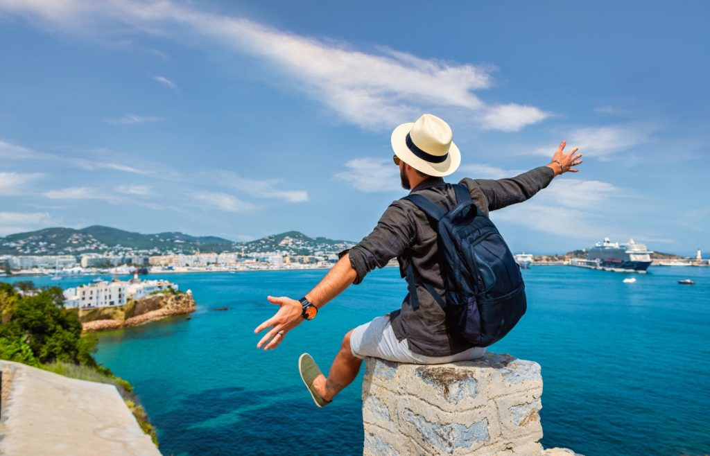 jeune en voyage