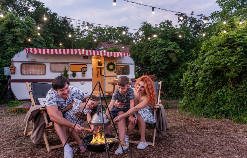 Envie de nature en famille ? Les campings incontournables pour cet été