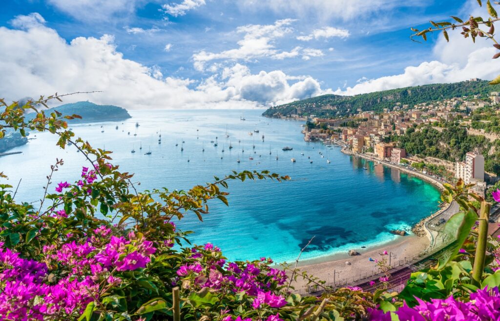 Les 11 plus belles villes à visiter sur la Côte d'Azur cet été pour des vacances de rêve