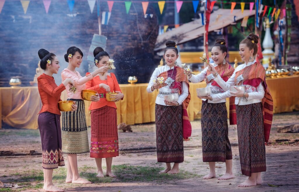 L'importance des couleurs dans la culture thaïlandaise