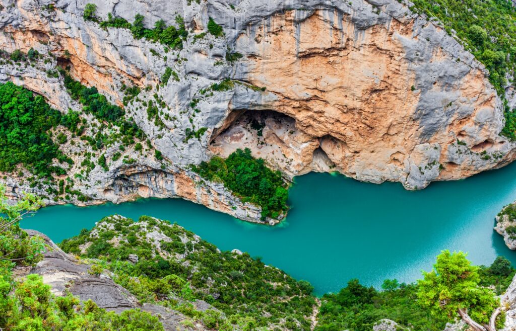 Pourquoi le Var est-il la destination idéale cet été ? Voici les lieux incontournables à visiter