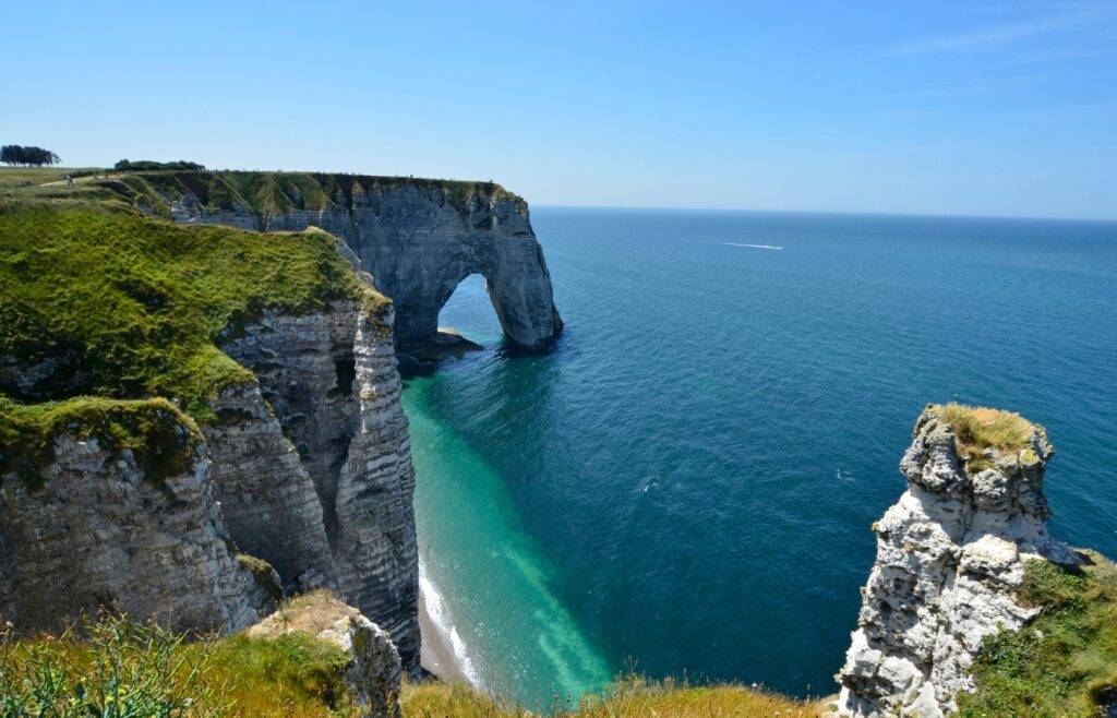 Découvrez la Normandie cet été : Guide complet des sites et expériences à ne pas manquer